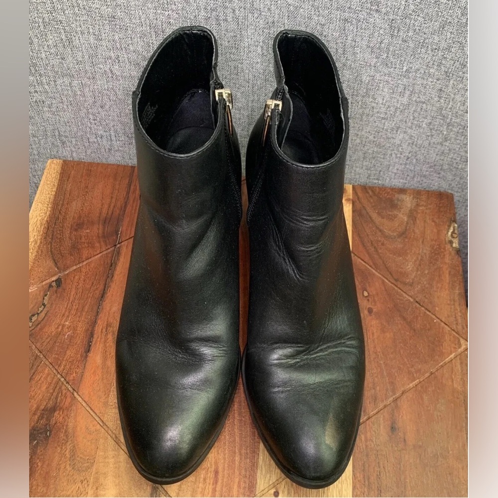 Vince Camuto Gaviren Booties